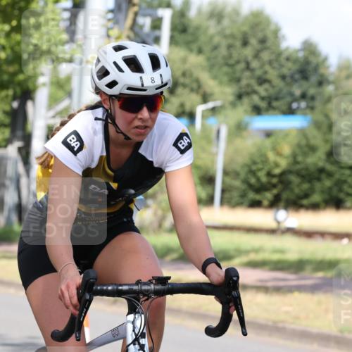 11.08.2024 - GEWOBA Citytriathlon Bremen H.Heesch http://msf.ph/oto/6770266 11.08.2024 10:36:35 Radfahren 8, 62 meine-sportfotos.de