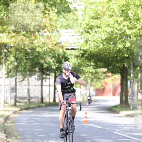 11.08.2024 - GEWOBA Citytriathlon Bremen H.Heesch http://msf.ph/oto/6770309 11.08.2024 10:44:46 Radfahren 44, 81 meine-sportfotos.de
