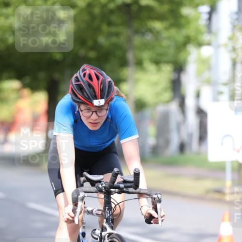 11.08.2024 - GEWOBA Citytriathlon Bremen H.Heesch http://msf.ph/oto/6770605 11.08.2024 10:38:19 Radfahren 3, 11, 29, 52, 56, 58, 94, 95 meine-sportfotos.de