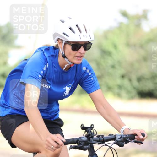11.08.2024 - GEWOBA Citytriathlon Bremen H.Heesch http://msf.ph/oto/6770717 11.08.2024 10:45:24 Radfahren 51, 93 meine-sportfotos.de