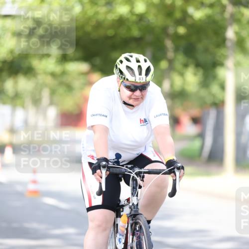 11.08.2024 - GEWOBA Citytriathlon Bremen H.Heesch http://msf.ph/oto/6771375 11.08.2024 10:49:13 Radfahren 83 meine-sportfotos.de