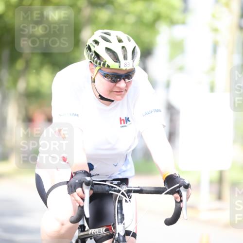 11.08.2024 - GEWOBA Citytriathlon Bremen H.Heesch http://msf.ph/oto/6771397 11.08.2024 10:49:13 Radfahren 83 meine-sportfotos.de