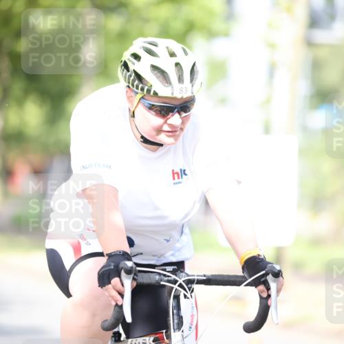 11.08.2024 - GEWOBA Citytriathlon Bremen H.Heesch http://msf.ph/oto/6771398 11.08.2024 10:49:13 Radfahren 83 meine-sportfotos.de