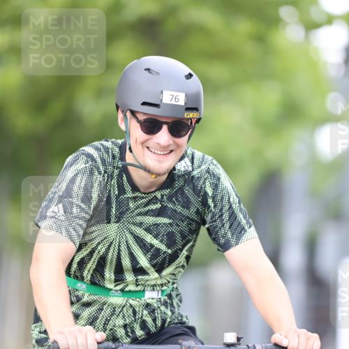 11.08.2024 - GEWOBA Citytriathlon Bremen H.Heesch http://msf.ph/oto/6771528 11.08.2024 10:51:08 Radfahren 90 meine-sportfotos.de