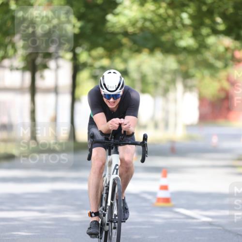 11.08.2024 - GEWOBA Citytriathlon Bremen H.Heesch http://msf.ph/oto/6771701 11.08.2024 11:34:24 Radfahren 812 meine-sportfotos.de