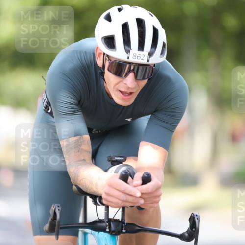 11.08.2024 - GEWOBA Citytriathlon Bremen H.Heesch http://msf.ph/oto/6771840 11.08.2024 11:35:25 Radfahren 817, 862, 934 meine-sportfotos.de