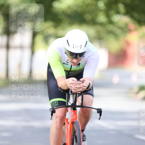 11.08.2024 - GEWOBA Citytriathlon Bremen H.Heesch http://msf.ph/oto/6771916 11.08.2024 11:35:34 Radfahren 817, 862, 934 meine-sportfotos.de