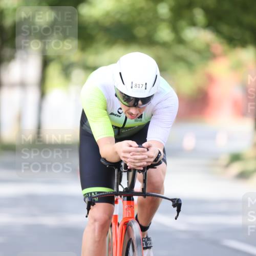11.08.2024 - GEWOBA Citytriathlon Bremen H.Heesch http://msf.ph/oto/6771919 11.08.2024 11:35:34 Radfahren 817, 862, 934 meine-sportfotos.de