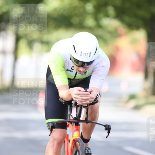 11.08.2024 - GEWOBA Citytriathlon Bremen H.Heesch http://msf.ph/oto/6771922 11.08.2024 11:35:35 Radfahren 817, 862, 934 meine-sportfotos.de