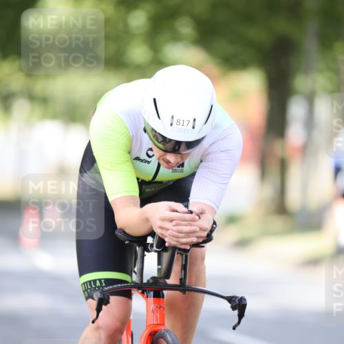 11.08.2024 - GEWOBA Citytriathlon Bremen H.Heesch http://msf.ph/oto/6771928 11.08.2024 11:35:35 Radfahren 817, 862, 934 meine-sportfotos.de