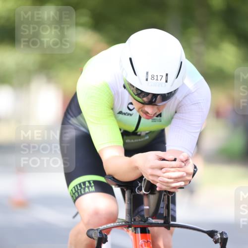 11.08.2024 - GEWOBA Citytriathlon Bremen H.Heesch http://msf.ph/oto/6771936 11.08.2024 11:35:35 Radfahren 817, 862, 934 meine-sportfotos.de