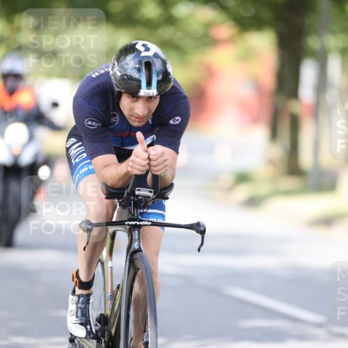 11.08.2024 - GEWOBA Citytriathlon Bremen H.Heesch http://msf.ph/oto/6771971 11.08.2024 11:35:50 Radfahren 783 meine-sportfotos.de