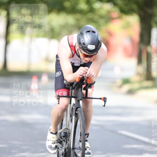 11.08.2024 - GEWOBA Citytriathlon Bremen H.Heesch http://msf.ph/oto/6772061 11.08.2024 11:36:24 Radfahren 762, 818, 917 meine-sportfotos.de