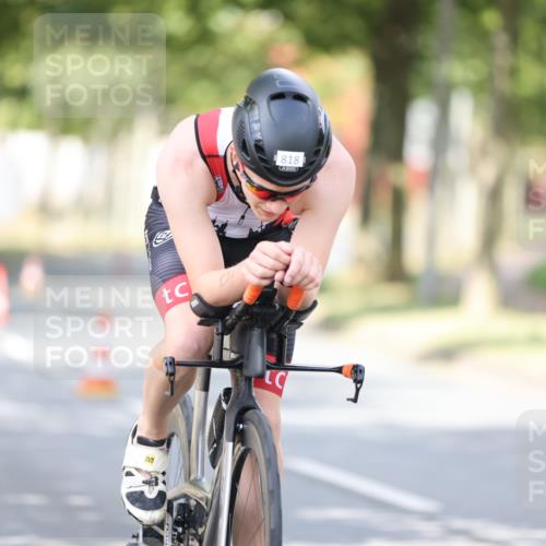 11.08.2024 - GEWOBA Citytriathlon Bremen H.Heesch http://msf.ph/oto/6772072 11.08.2024 11:36:24 Radfahren 762, 818, 917 meine-sportfotos.de
