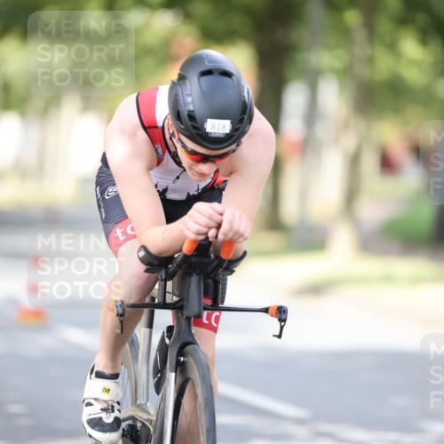 11.08.2024 - GEWOBA Citytriathlon Bremen H.Heesch http://msf.ph/oto/6772075 11.08.2024 11:36:24 Radfahren 762, 818, 917 meine-sportfotos.de