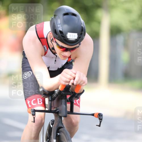 11.08.2024 - GEWOBA Citytriathlon Bremen H.Heesch http://msf.ph/oto/6772085 11.08.2024 11:36:24 Radfahren 762, 818, 917 meine-sportfotos.de
