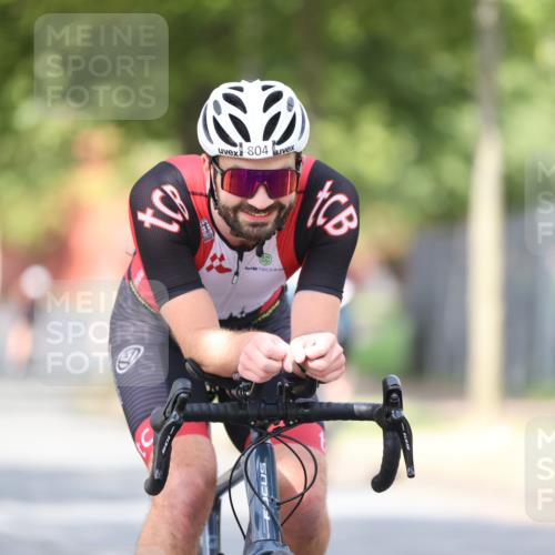 11.08.2024 - GEWOBA Citytriathlon Bremen H.Heesch http://msf.ph/oto/6772504 11.08.2024 11:37:57 Radfahren 751, 804, 898 meine-sportfotos.de