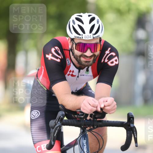 11.08.2024 - GEWOBA Citytriathlon Bremen H.Heesch http://msf.ph/oto/6772513 11.08.2024 11:37:57 Radfahren 751, 804, 898 meine-sportfotos.de
