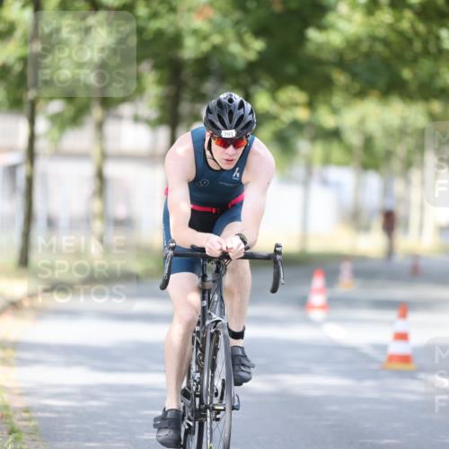 11.08.2024 - GEWOBA Citytriathlon Bremen H.Heesch http://msf.ph/oto/6772580 11.08.2024 11:38:31 Radfahren 769, 781, 791, 824 meine-sportfotos.de