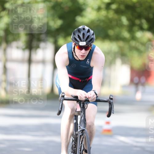 11.08.2024 - GEWOBA Citytriathlon Bremen H.Heesch http://msf.ph/oto/6772602 11.08.2024 11:38:31 Radfahren 769, 781, 791, 824 meine-sportfotos.de