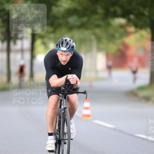 11.08.2024 - GEWOBA Citytriathlon Bremen H.Heesch http://msf.ph/oto/6773268 11.08.2024 11:40:14 Radfahren 744, 754, 767, 858 meine-sportfotos.de