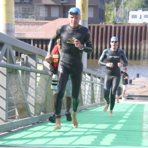 11.08.2024 - GEWOBA Citytriathlon Bremen Lena Gebhardt http://msf.ph/oto/6773366 11.08.2024 10:07:56 Schwimmen 7, 8, 59, 75, 79, 87, 96, 106 meine-sportfotos.de
