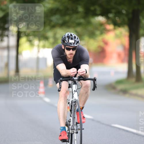 11.08.2024 - GEWOBA Citytriathlon Bremen H.Heesch http://msf.ph/oto/6773514 11.08.2024 11:40:32 Radfahren 754, 767, 772 meine-sportfotos.de