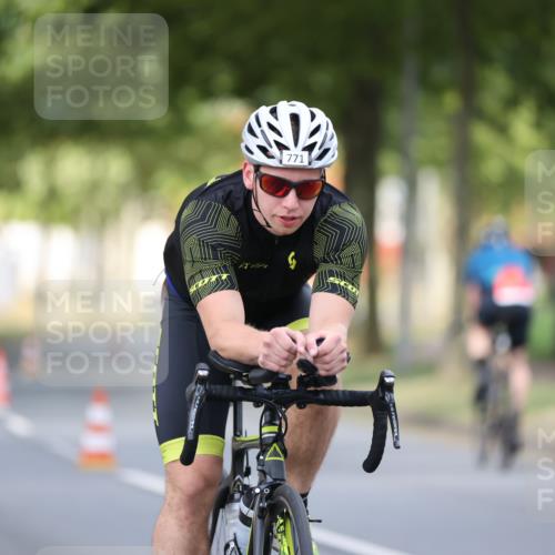 11.08.2024 - GEWOBA Citytriathlon Bremen H.Heesch http://msf.ph/oto/6773651 11.08.2024 11:40:46 Radfahren 771 meine-sportfotos.de