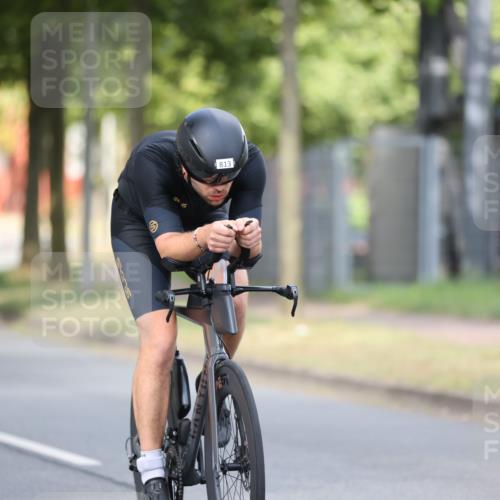 11.08.2024 - GEWOBA Citytriathlon Bremen H.Heesch http://msf.ph/oto/6773794 11.08.2024 11:40:52 Radfahren 771, 995 meine-sportfotos.de