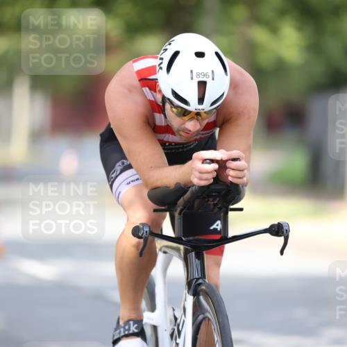 11.08.2024 - GEWOBA Citytriathlon Bremen H.Heesch http://msf.ph/oto/6773878 11.08.2024 11:41:25 Radfahren 835, 896, 902 meine-sportfotos.de
