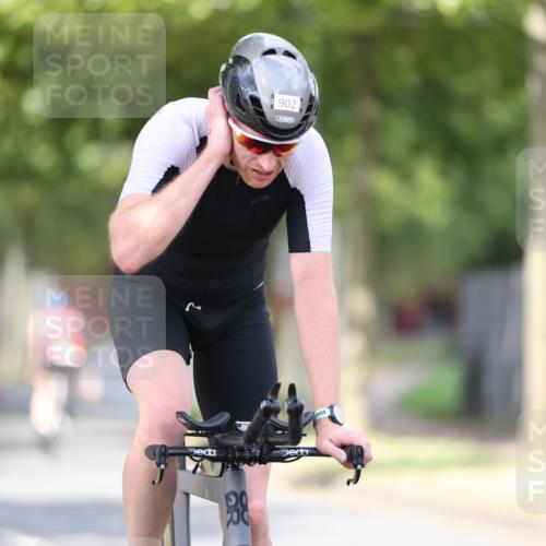 11.08.2024 - GEWOBA Citytriathlon Bremen H.Heesch http://msf.ph/oto/6774008 11.08.2024 11:41:31 Radfahren 786, 835, 896, 902, 1020 meine-sportfotos.de