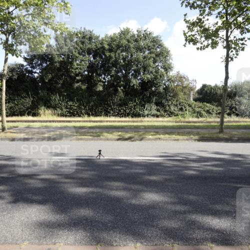 11.08.2024 - GEWOBA Citytriathlon Bremen H.Heesch http://msf.ph/oto/6774581 11.08.2024 10:19:45 Radfahren 3, 56, 59 meine-sportfotos.de