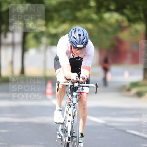 11.08.2024 - GEWOBA Citytriathlon Bremen H.Heesch http://msf.ph/oto/6774584 11.08.2024 11:41:49 Radfahren 758, 786, 859, 905, 965, 1020 meine-sportfotos.de