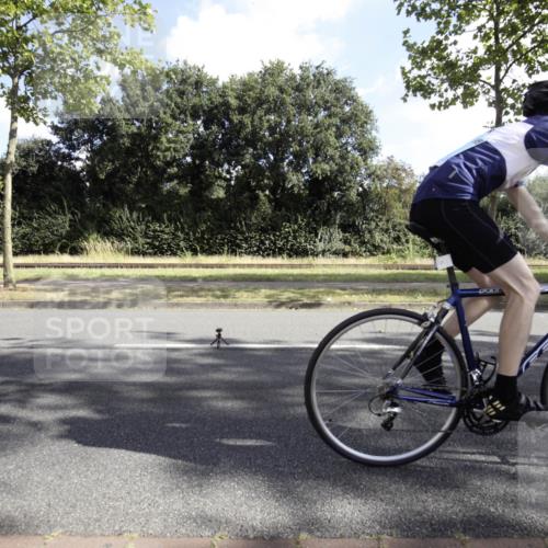 11.08.2024 - GEWOBA Citytriathlon Bremen H.Heesch http://msf.ph/oto/6774723 11.08.2024 10:23:55 Radfahren 17, 21, 23, 32, 37, 50, 51, 70, 116 meine-sportfotos.de