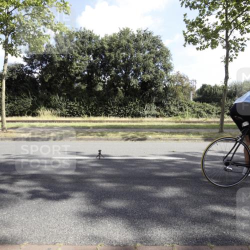 11.08.2024 - GEWOBA Citytriathlon Bremen H.Heesch http://msf.ph/oto/6774740 11.08.2024 10:24:04 Radfahren 17, 21, 23, 33, 37, 44, 50, 51, 70, 80, 101, 116 meine-sportfotos.de