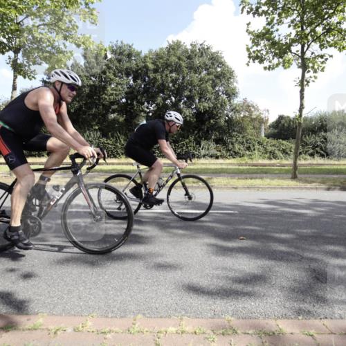 11.08.2024 - GEWOBA Citytriathlon Bremen H.Heesch http://msf.ph/oto/6774979 11.08.2024 10:40:27 Radfahren 9, 26, 27, 38, 42, 64, 66, 71 meine-sportfotos.de