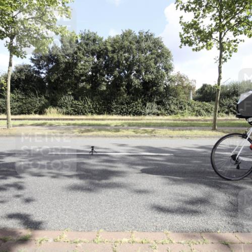 11.08.2024 - GEWOBA Citytriathlon Bremen H.Heesch http://msf.ph/oto/6775088 11.08.2024 10:43:06 Radfahren 21, 70, 101, 116 meine-sportfotos.de