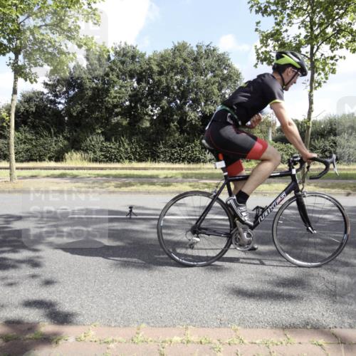 11.08.2024 - GEWOBA Citytriathlon Bremen H.Heesch http://msf.ph/oto/6775171 11.08.2024 10:44:48 Radfahren 44, 81 meine-sportfotos.de