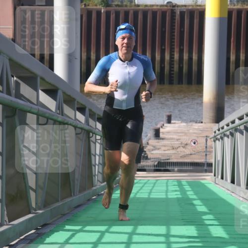 11.08.2024 - GEWOBA Citytriathlon Bremen Lena Gebhardt http://msf.ph/oto/6775221 11.08.2024 10:12:40 Schwimmen 36, 54, 67, 93 meine-sportfotos.de