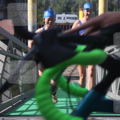 11.08.2024 - GEWOBA Citytriathlon Bremen Lena Gebhardt http://msf.ph/oto/6775311 11.08.2024 10:14:11 Schwimmen 34, 39, 76, 100 meine-sportfotos.de