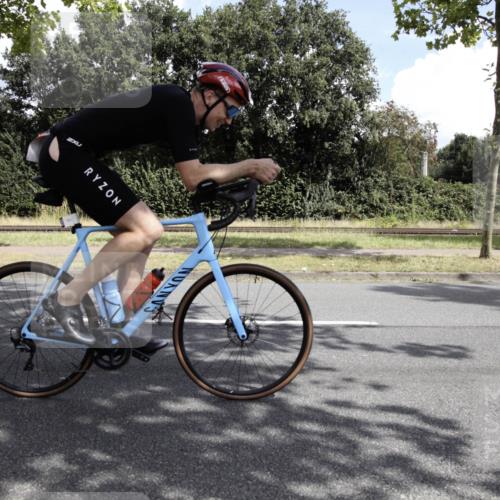11.08.2024 - GEWOBA Citytriathlon Bremen H.Heesch http://msf.ph/oto/6775450 11.08.2024 11:38:28 Radfahren 769, 781, 791 meine-sportfotos.de