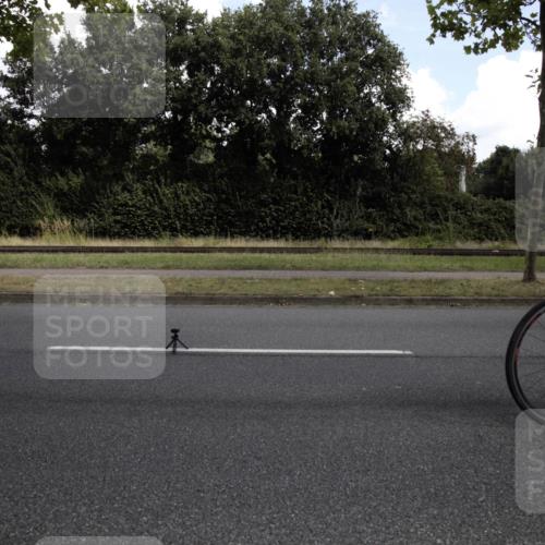 11.08.2024 - GEWOBA Citytriathlon Bremen H.Heesch http://msf.ph/oto/6775464 11.08.2024 11:39:59 Radfahren 744, 807, 820, 878 meine-sportfotos.de