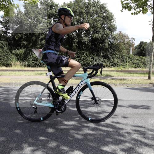 11.08.2024 - GEWOBA Citytriathlon Bremen H.Heesch http://msf.ph/oto/6775565 11.08.2024 11:46:27 Radfahren 703, 757, 768, 773, 839, 843, 942 meine-sportfotos.de