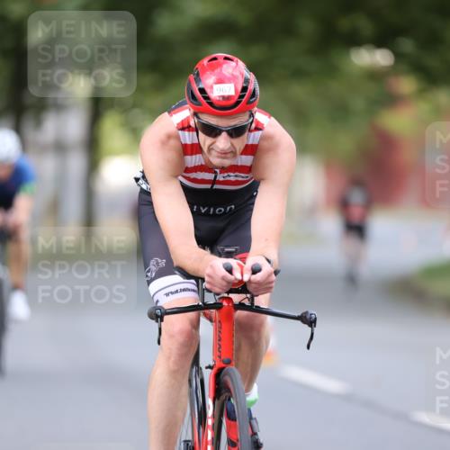 11.08.2024 - GEWOBA Citytriathlon Bremen H.Heesch http://msf.ph/oto/6775637 11.08.2024 11:43:23 Radfahren 756, 846, 868, 925, 967 meine-sportfotos.de