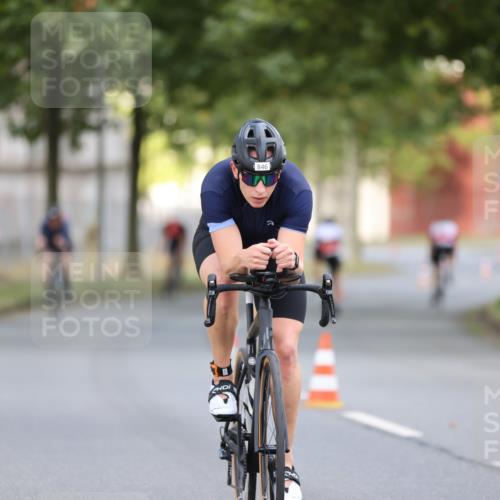 11.08.2024 - GEWOBA Citytriathlon Bremen H.Heesch http://msf.ph/oto/6775721 11.08.2024 11:43:33 Radfahren 770, 846, 868, 925, 967 meine-sportfotos.de