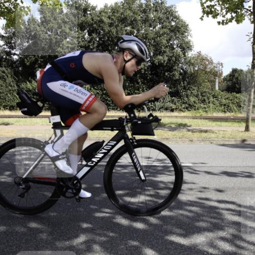 11.08.2024 - GEWOBA Citytriathlon Bremen H.Heesch http://msf.ph/oto/6775767 11.08.2024 11:52:14 Radfahren 743, 745, 762, 794, 818, 889, 932, 945, 1016, 1017 meine-sportfotos.de