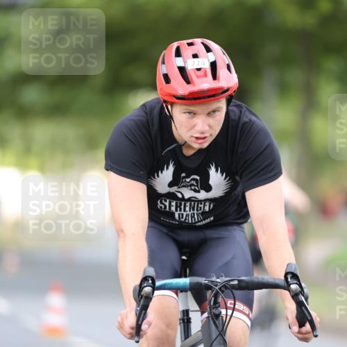 11.08.2024 - GEWOBA Citytriathlon Bremen H.Heesch http://msf.ph/oto/6775886 11.08.2024 11:43:40 Radfahren 770, 846, 868, 925, 1039 meine-sportfotos.de
