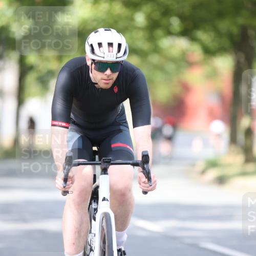 11.08.2024 - GEWOBA Citytriathlon Bremen H.Heesch http://msf.ph/oto/6776648 11.08.2024 11:44:43 Radfahren 763, 833, 836, 855, 956 meine-sportfotos.de