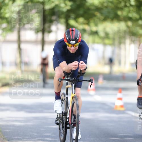 11.08.2024 - GEWOBA Citytriathlon Bremen H.Heesch http://msf.ph/oto/6777687 11.08.2024 11:46:01 Radfahren 755, 775, 806, 845, 853, 873, 954, 962 meine-sportfotos.de