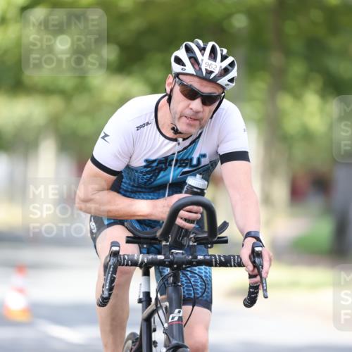 11.08.2024 - GEWOBA Citytriathlon Bremen H.Heesch http://msf.ph/oto/6777992 11.08.2024 11:46:15 Radfahren 755, 757, 773, 775, 806, 839, 843, 853, 954, 962 meine-sportfotos.de